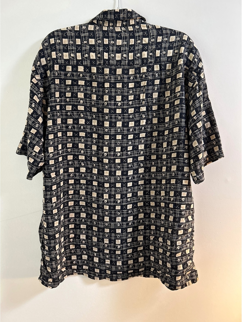 Vintage Pierre Cardin Black and Beige Rayon Button-Up Shirt Large - Picture 2 of 5